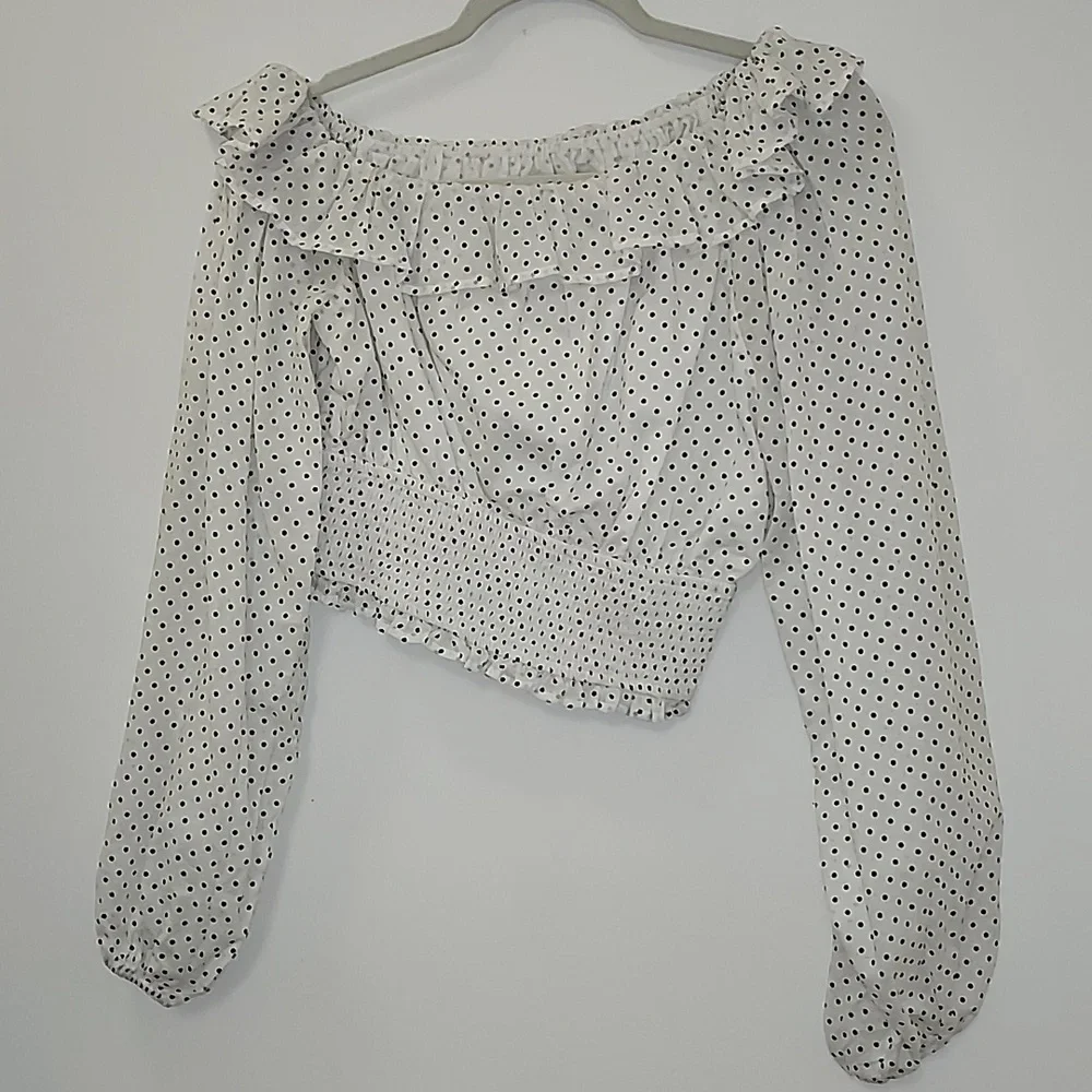 Revolve Majorelle Tate Smocked Long Sleeve Polkadotz Puff Sleeve CottageTop Sz S - Picture 3 of 16